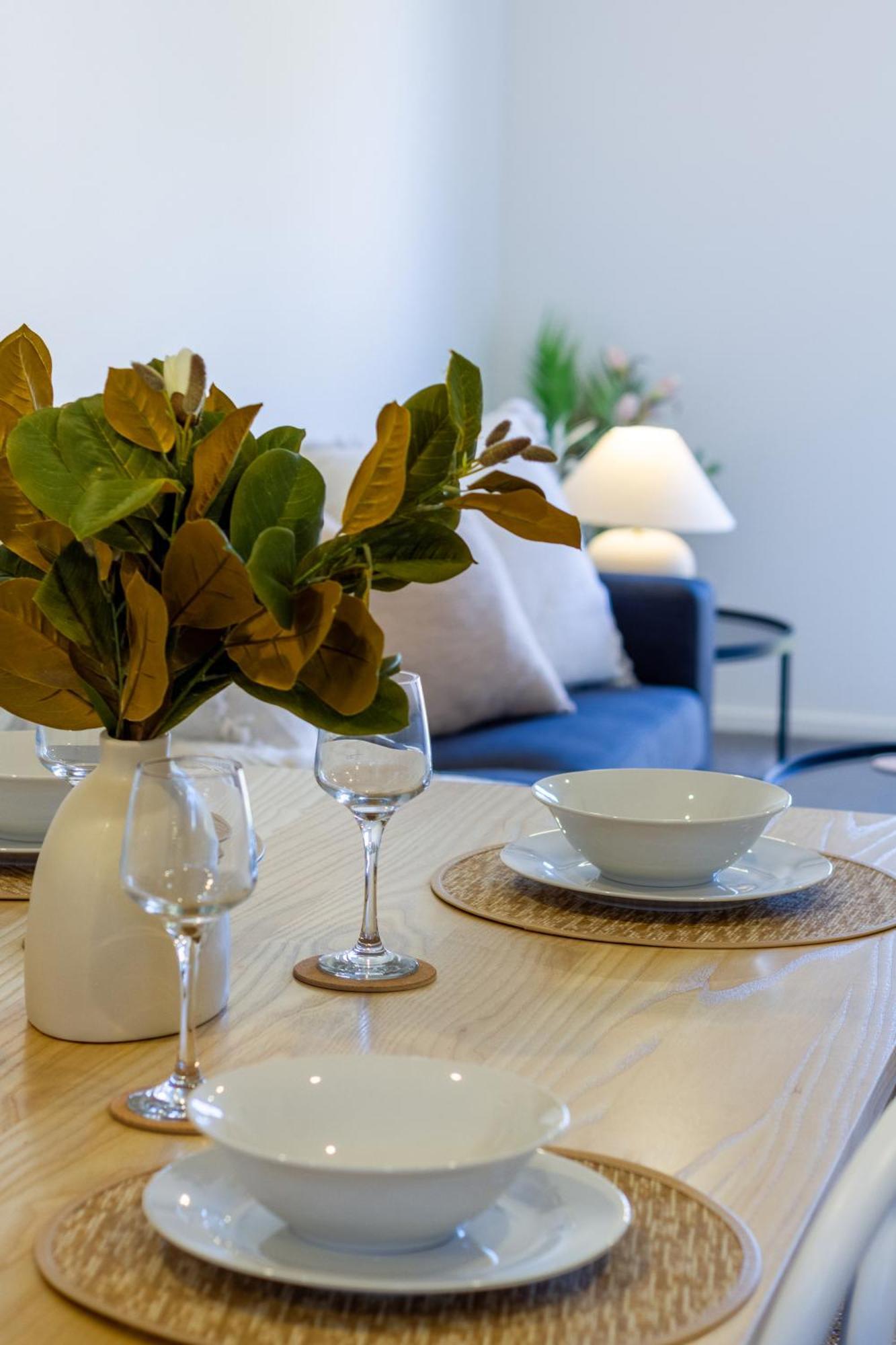 Chic 2-Bed Gem: Trust Arena Proximity - West Akl Lejlighed Auckland Eksteriør billede